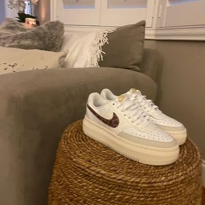 NIKE Court Vision Alta ⭐️ NEW